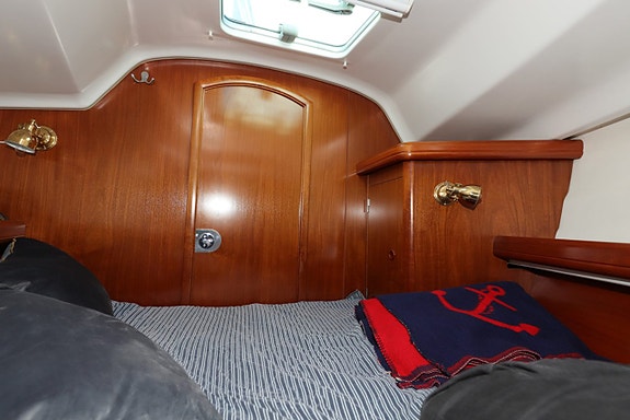 Beneteau Oceanis 311 Clipper 5 of 5