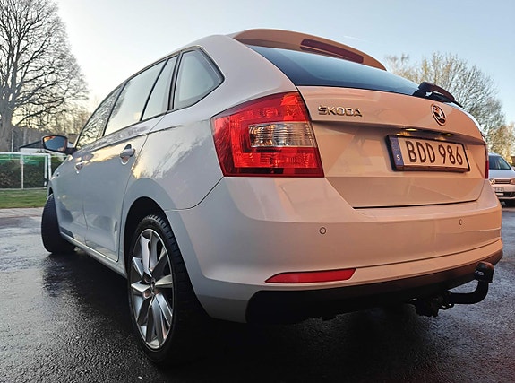 Skoda Rapid Spaceback 27 of 27