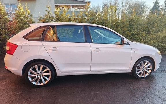 Skoda Rapid Spaceback 5 of 5