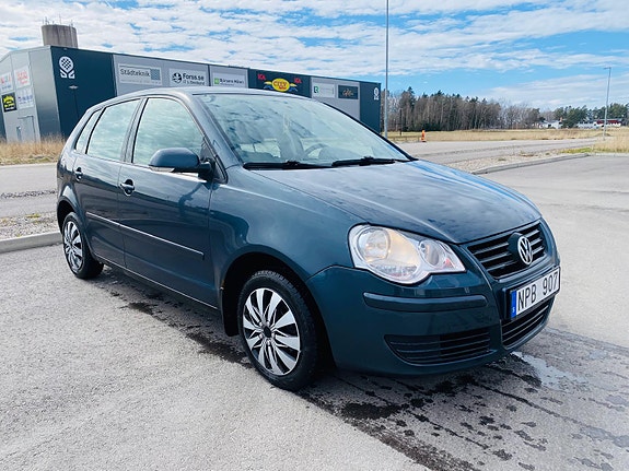 Volkswagen Polo 3 of 8