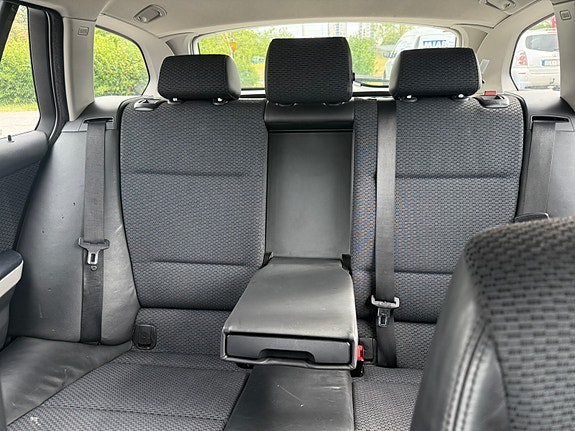 BMW 320d 5 of 6