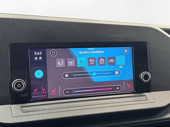 Volkswagen Caddy 18 of 28
