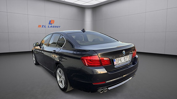 BMW 520d 2 of 5
