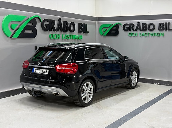 Mercedes-Benz GLA220 d 5 of 20