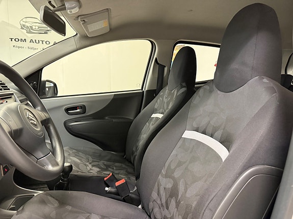 Suzuki Alto 8 of 21