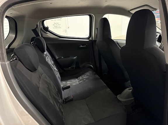 Suzuki Alto 11 of 21