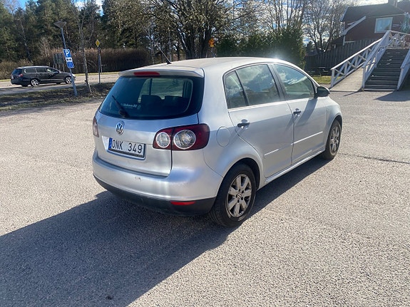 Volkswagen Golf-Serie 5 of 14
