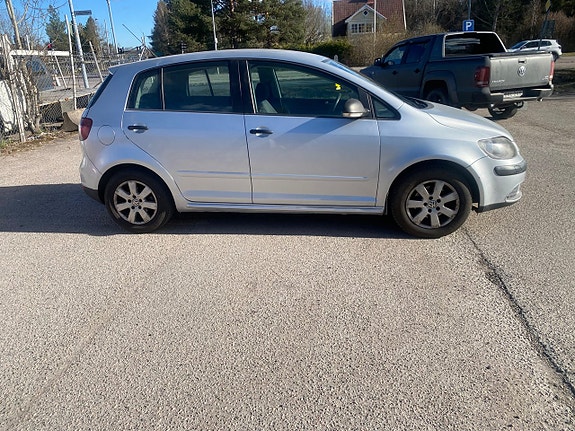 Volkswagen Golf-Serie 4 of 14