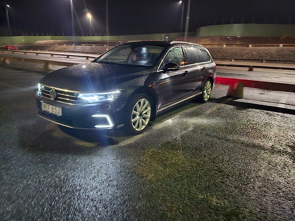 Volkswagen Passat 3 of 4