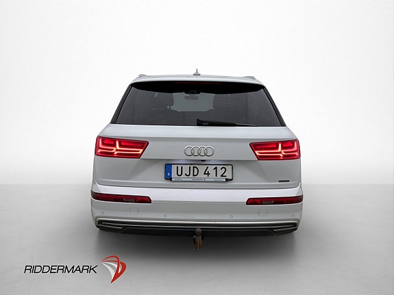 Audi Q7 7 of 30