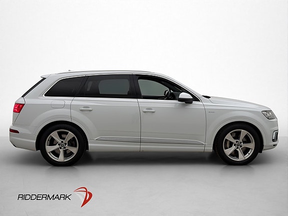Audi Q7 9 of 30