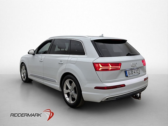 Audi Q7 6 of 30