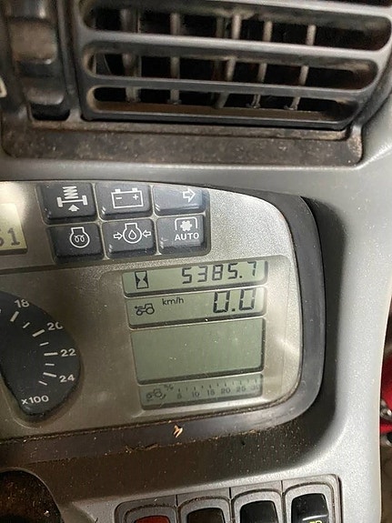 Deutz Agrotron M600DCR 3 of 16
