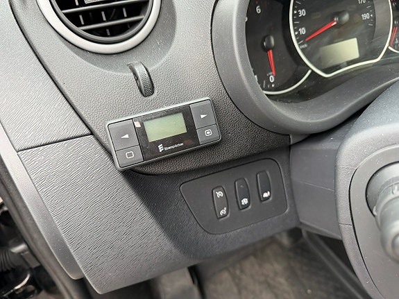 Renault Kangoo Express 13 of 14