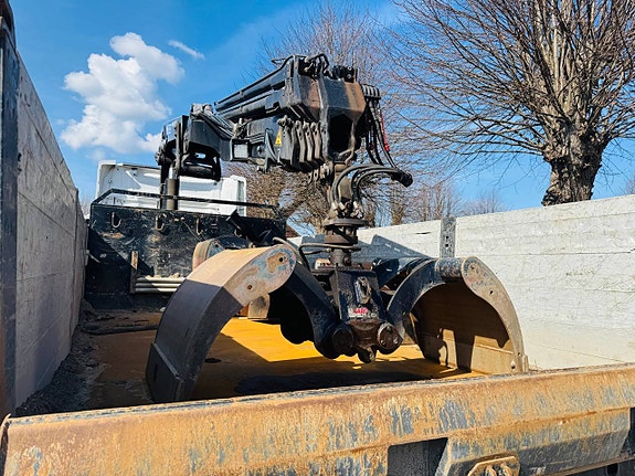 Kranflak HMF 23 tons kran med skopa 4 of 9