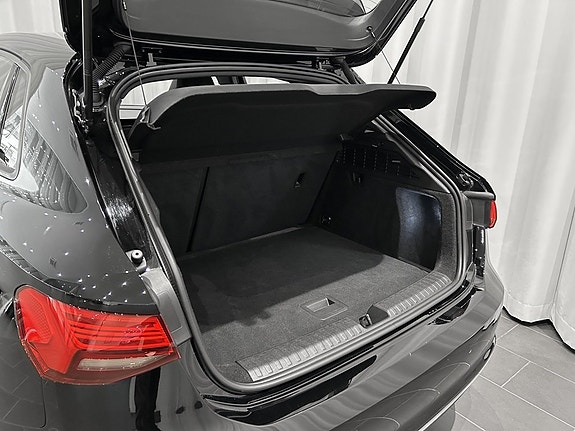 Audi A3 4 of 5