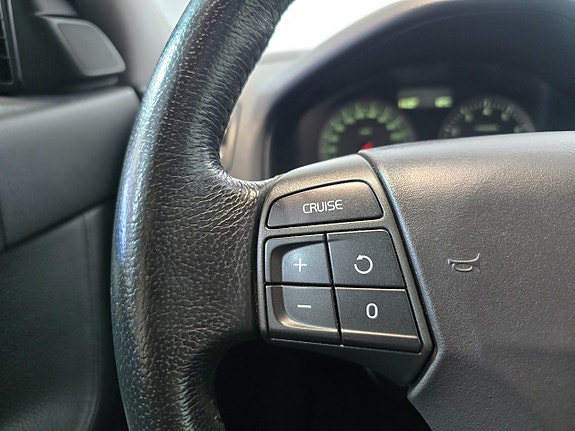 Volvo S40 15 of 21
