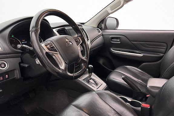 Mitsubishi L200 16 of 30
