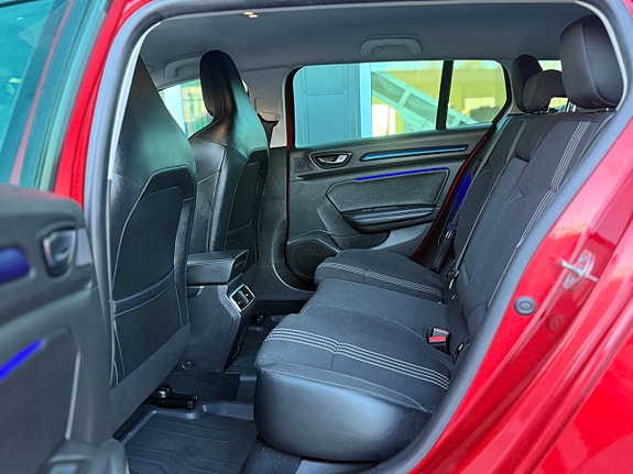 Renault Megane 24 of 30