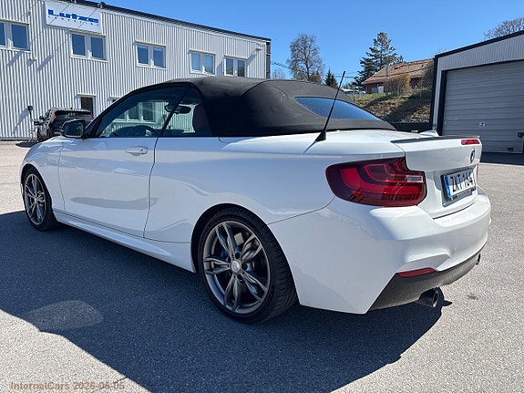 BMW M235i 14 of 30