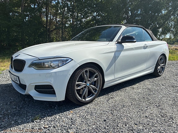BMW M235i 9 of 30
