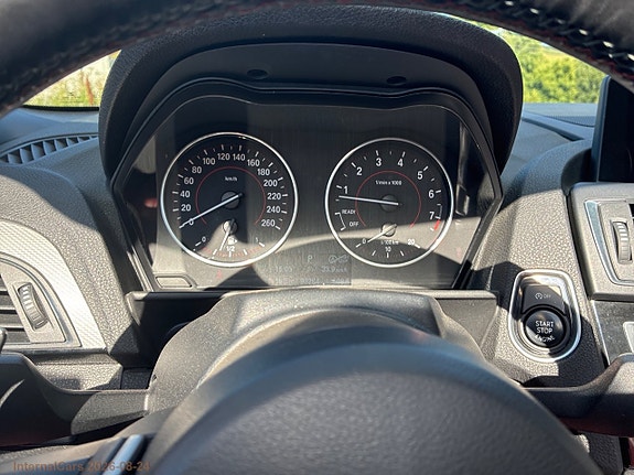 BMW M235i 18 of 30