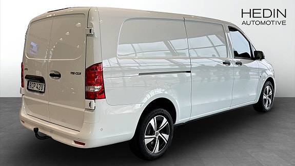 Mercedes-Benz Vito 119 2 of 5