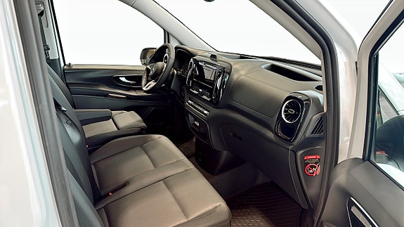 Mercedes-Benz Vito 119 3 of 5