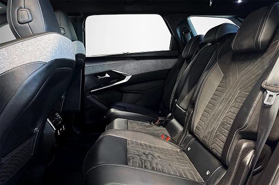 Peugeot 5008 8 of 19