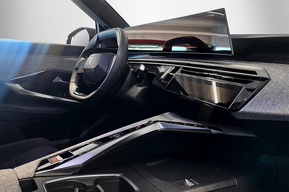 Peugeot 5008 5 of 5