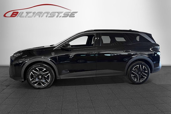 Peugeot 5008 2 of 5