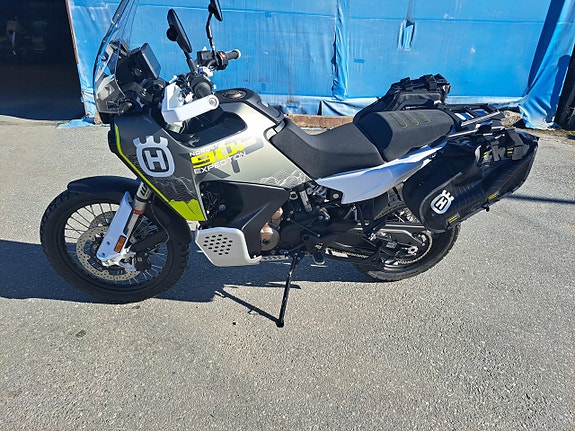 Husqvarna Norden 901 Expedition 4 of 4