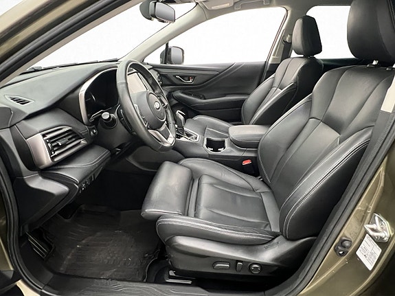 Subaru Outback 10 of 30