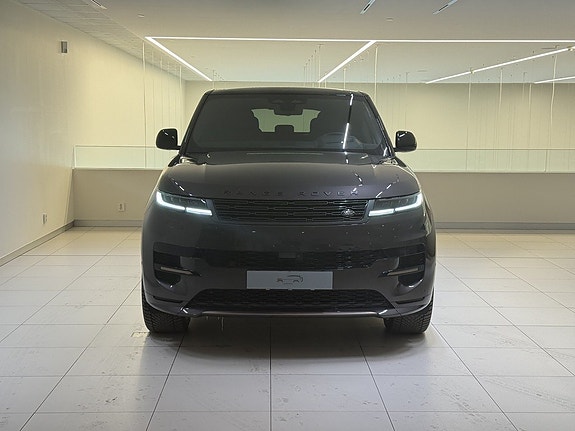 Land Rover Range Rover Sport 2 of 5