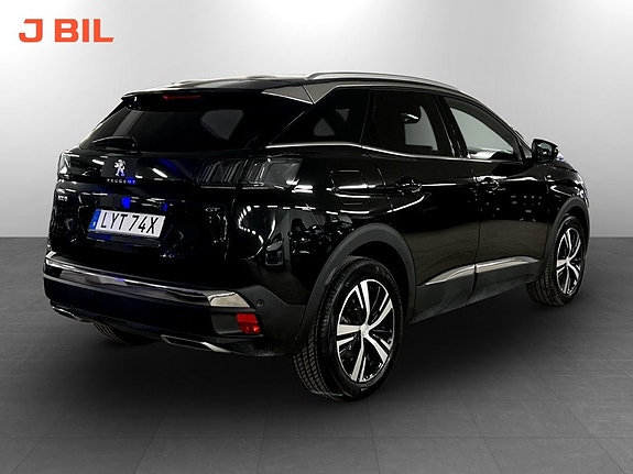 Peugeot 3008 4 of 5