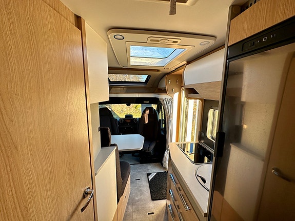 Hymer B-MC T 580 Blackline 13 of 23