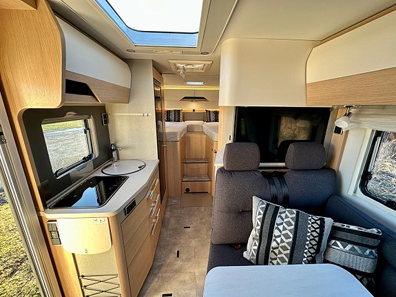 Hymer B-MC T 580 Blackline 4 of 23