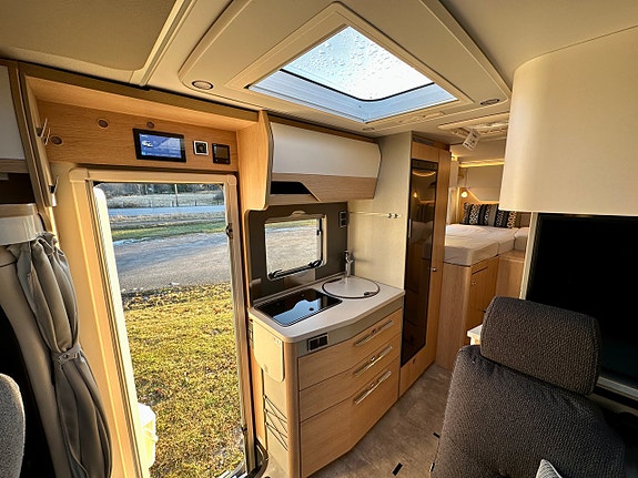 Hymer B-MC T 580 Blackline 7 of 23