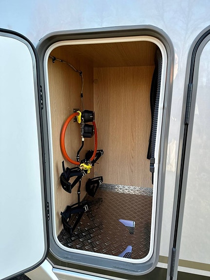 Hymer B-MC T 580 Blackline 20 of 23