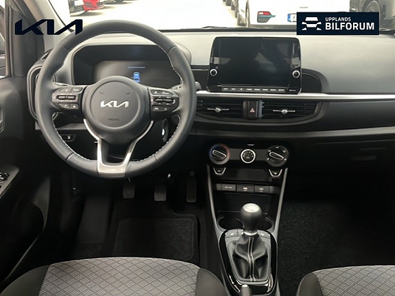 Kia Picanto 7 of 16