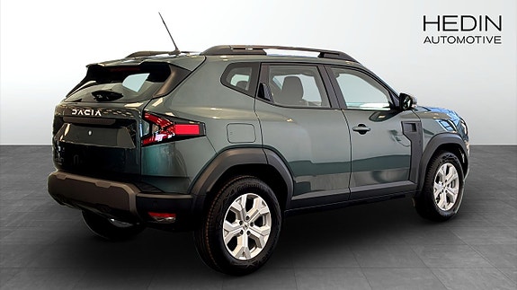 Dacia Duster 2 of 5