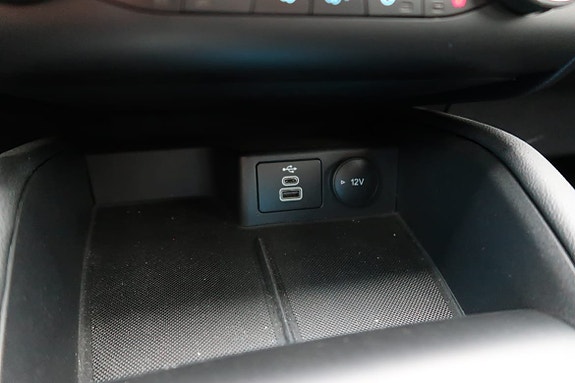 Ford Kuga 14 of 27
