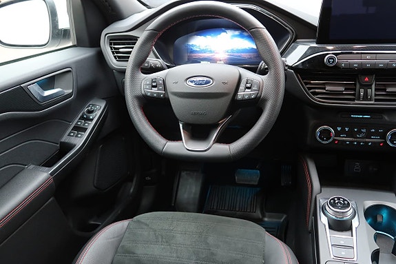 Ford Kuga 6 of 25