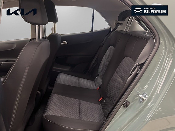 Kia Picanto 9 of 16