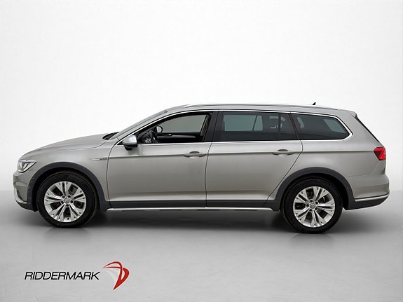 Volkswagen Passat Alltrack 4 of 5
