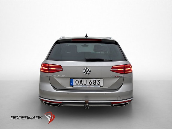 Volkswagen Passat Alltrack 6 of 25