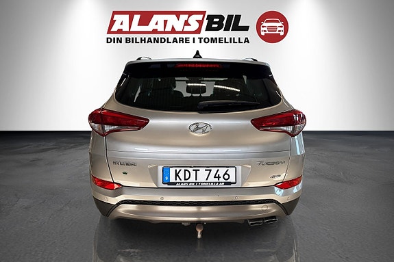 Hyundai Tucson 4 of 5