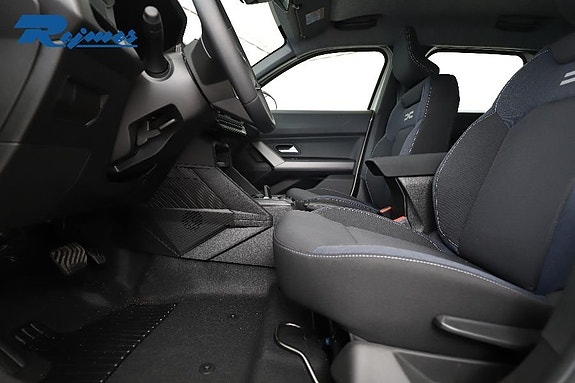Dacia Duster 5 of 17