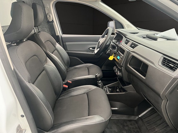 Renault Kangoo 21 of 27