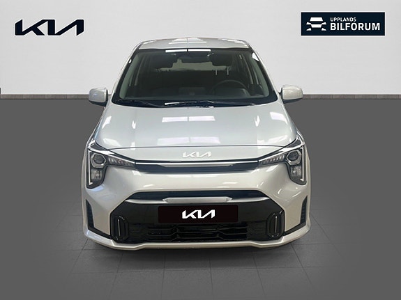 Kia Picanto 2 of 16